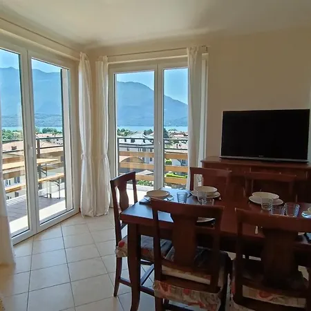 Views - Larihome A35 公寓 *